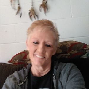 Meet your Posher, Vicki